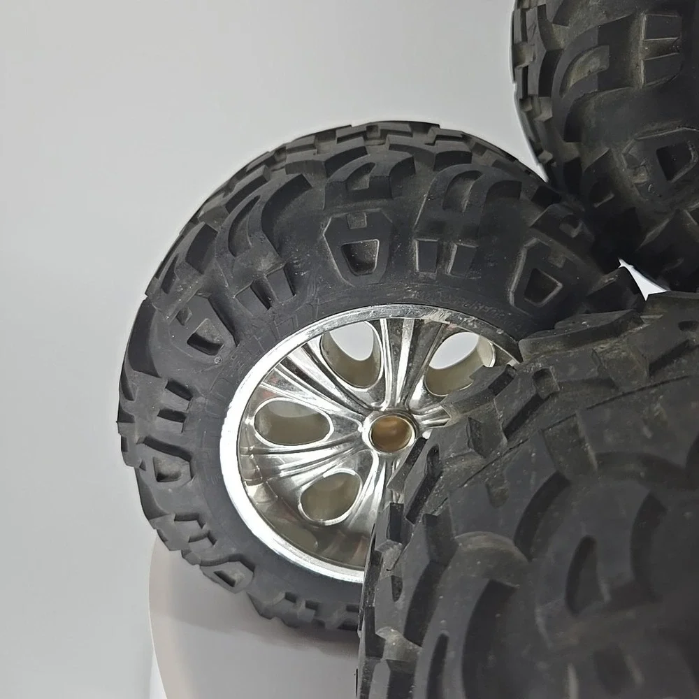 Vintage Pro-Line 40 Series Moab 3.8